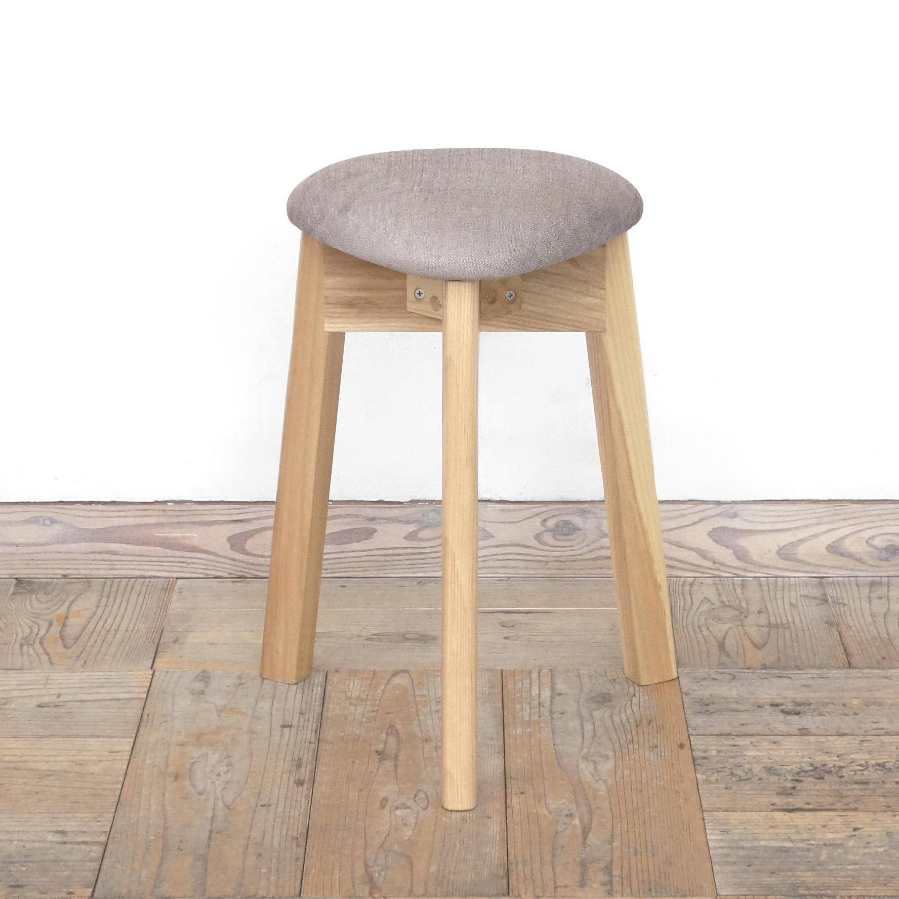 triスツール SH460 (NA×SP-UP5559モカ)1枚目の画像