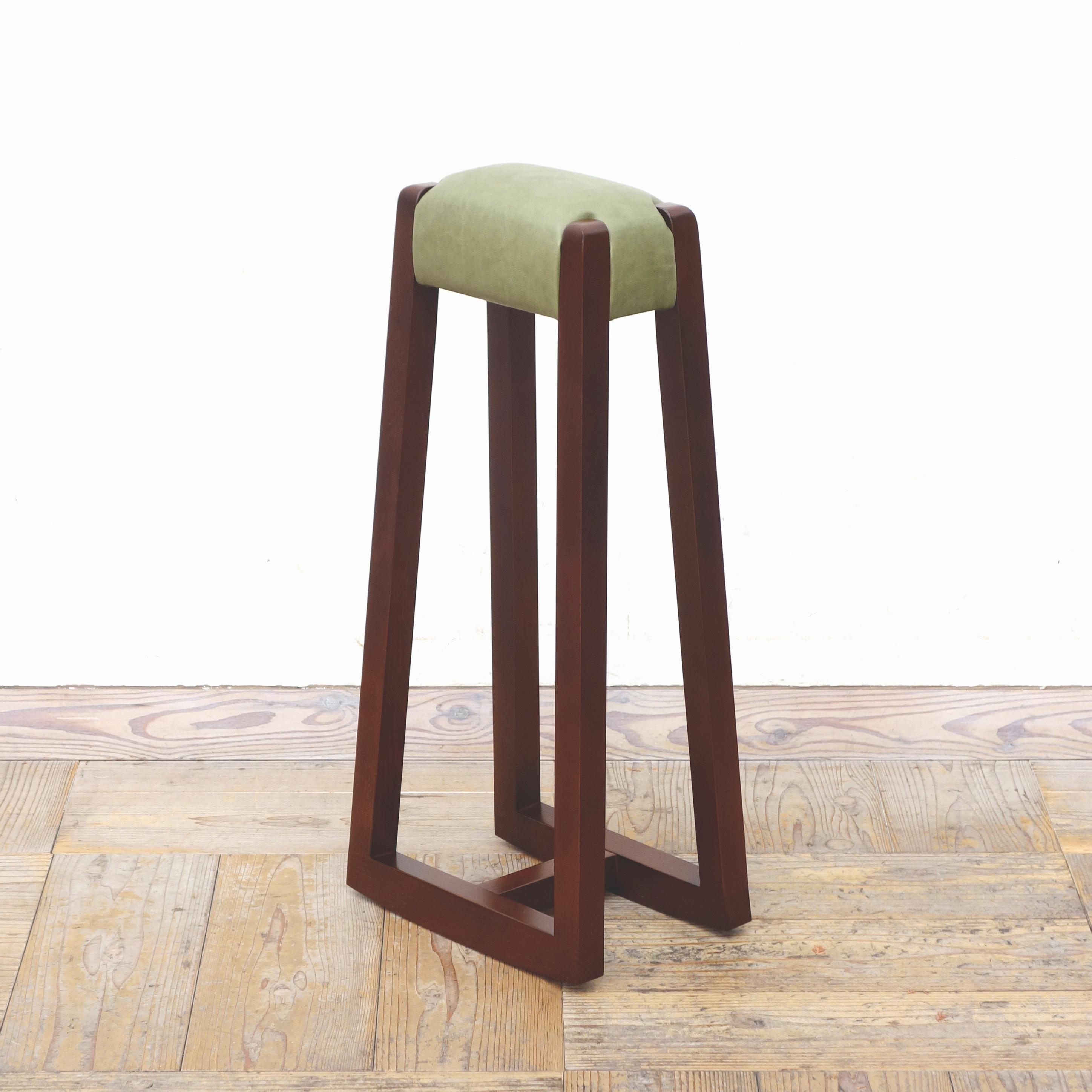 らくらスツール (ブラウン × 合成皮革オリーブ)